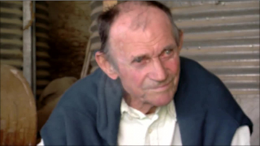 On Passe à l'Acte: aujourd'hui Bernard Ronot ''J'ai décidé de me libérer du modèle d'agriculture intensive pour reprendre soin de la terre''